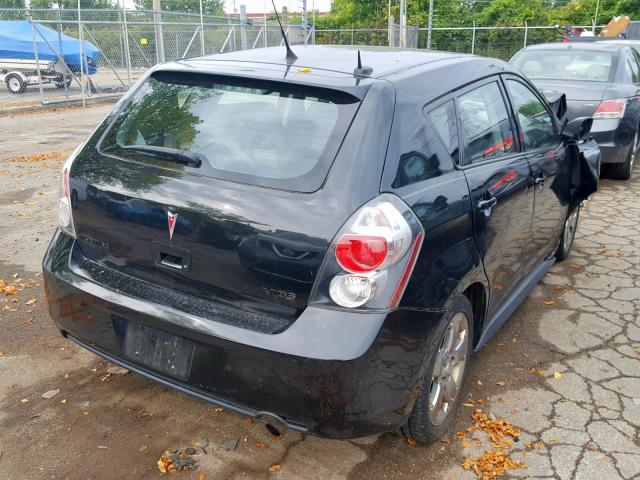 5Y2SP6E08AZ406637 - 2010 PONTIAC VIBE BLACK photo 4