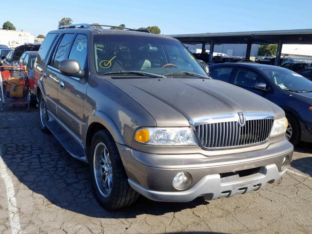 5LMEU27R72LJ00830 - 2002 LINCOLN NAVIGATOR TAN photo 1