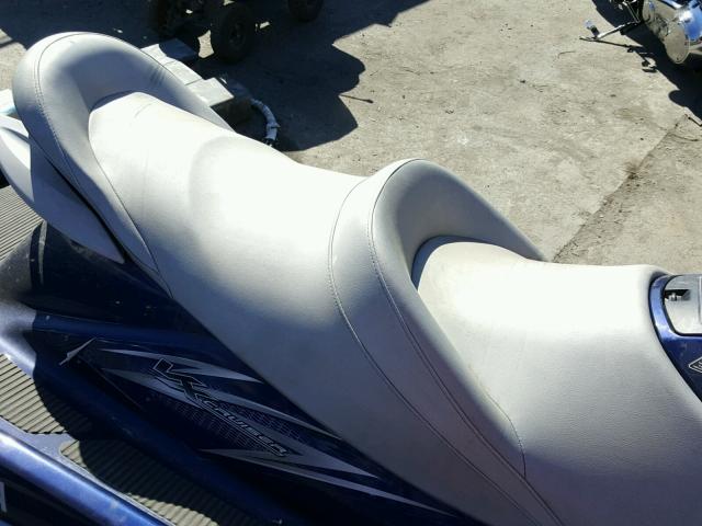 YAMA2025E212 - 2012 YAMAHA WAVERUNNER BLUE photo 6