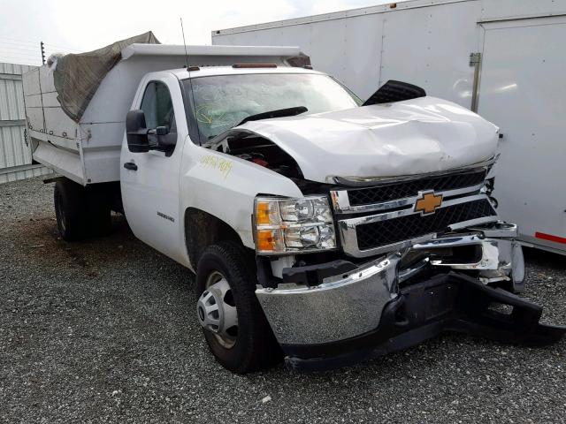 1GB3CZCG3BF246420 - 2011 CHEVROLET SILVERADO WHITE photo 1