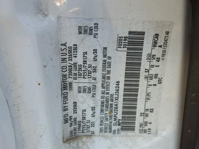 5LMPU28A1XLJ36246 - 1999 LINCOLN NAVIGATOR თეთრი ფოტო 10