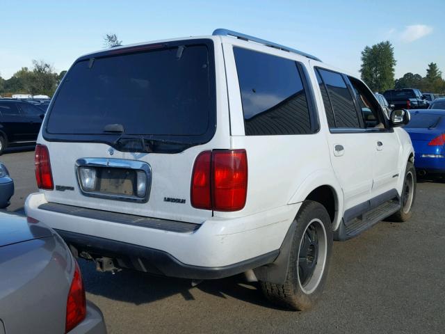 5LMPU28A1XLJ36246 - 1999 LINCOLN NAVIGATOR თეთრი ფოტო 4