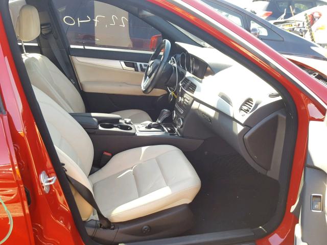 WDDGF4HB5EA936679 - 2014 MERCEDES-BENZ C 250 RED photo 5