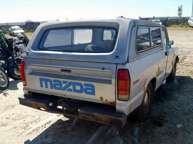 JM2UC1213D0728790 - 1983 MAZDA B2000 SILVER photo 4