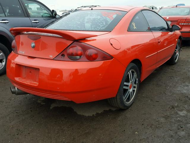 1ZWHT61L725609946 - 2002 MERCURY COUGAR V6 RED photo 4