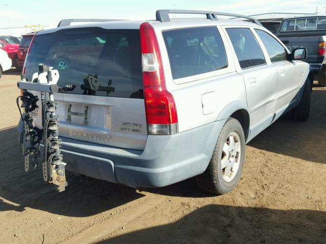 YV1SZ59H731096061 - 2003 VOLVO XC70 SILVER photo 4