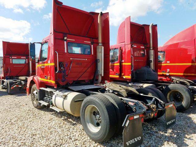 4V4M19GH66N431845 - 2006 VOLVO VN VNM RED photo 3