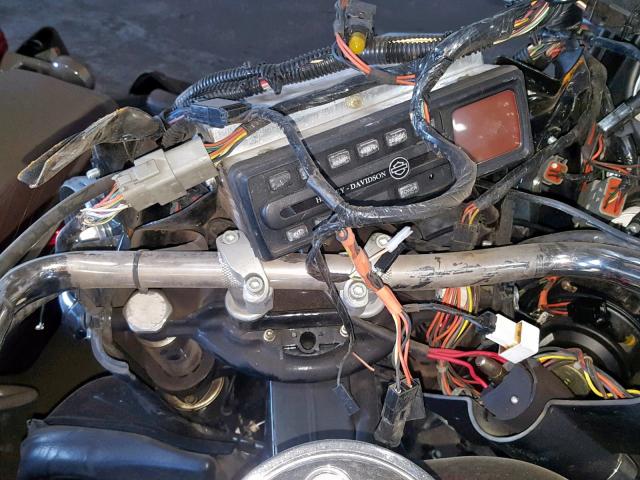 1HD1FCW154Y610650 - 2004 HARLEY-DAVIDSON FLHTCUI BLACK photo 8