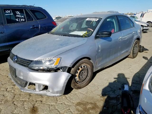 3VW2K7AJXCM355761 - 2012 VOLKSWAGEN JETTA BASE ვერცხლისფერი ფოტო 2