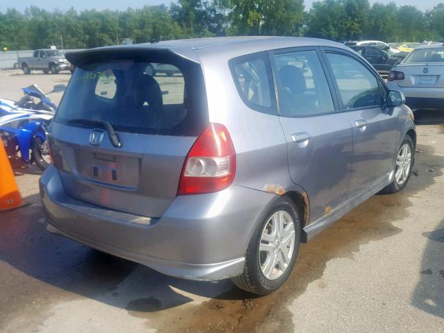 JHMGD38687S016201 - 2007 HONDA FIT S SILVER photo 4