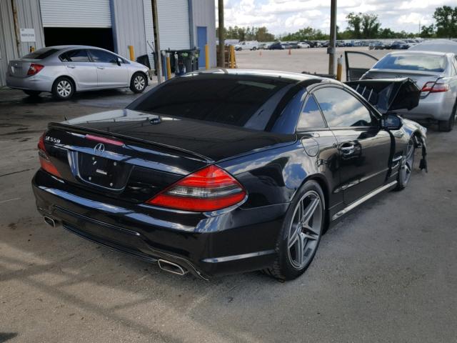 WDBSK7BA9BF161589 - 2011 MERCEDES-BENZ SL 550 BLACK photo 4