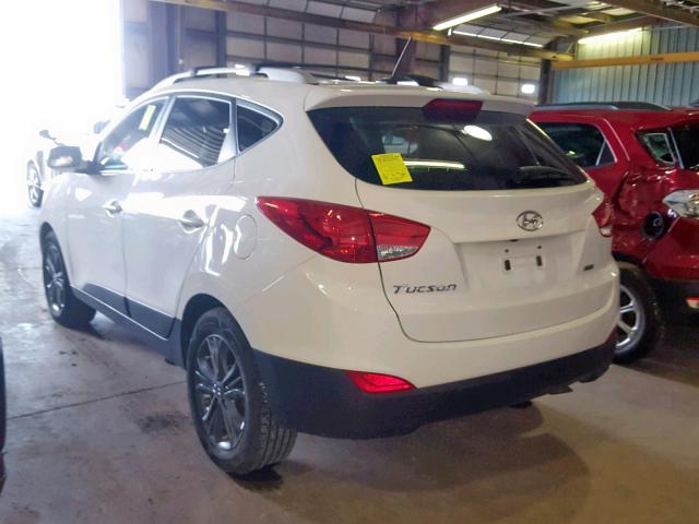 KM8JUCAG5FU073609 - 2015 HYUNDAI TUCSON LIM WHITE photo 3