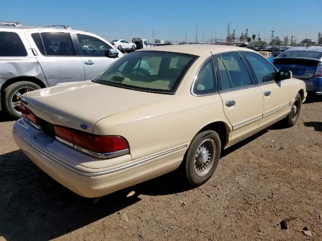 2FALP74W3VX204581 - 1997 FORD CROWN VICT CREAM photo 4