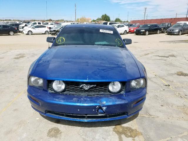 1ZVHT82HX95106450 - 2009 FORD MUSTANG GT BLUE photo 9