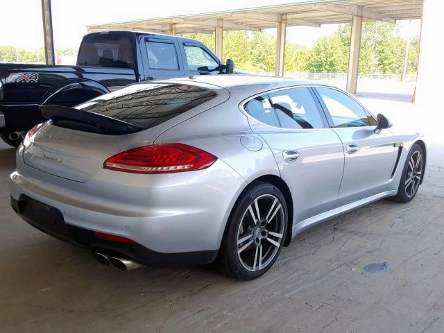 WP0AB2A77EL056058 - 2014 PORSCHE PANAMERA S SILVER photo 4