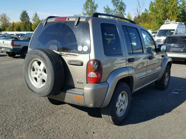 1J4GL58K24W245940 - 2004 JEEP LIBERTY LI BEIGE photo 4