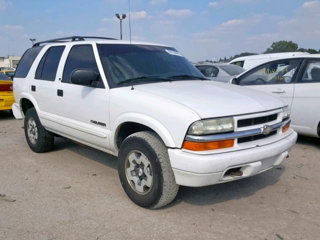 1GNDT13W02K222664 - 2002 CHEVROLET BLAZER WHITE photo 1