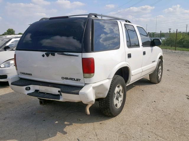 1GNDT13W02K222664 - 2002 CHEVROLET BLAZER WHITE photo 4