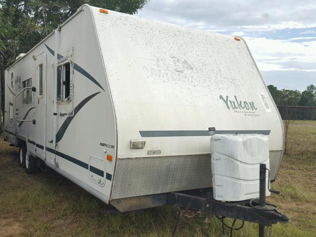 1ED2T292722302589 - 2002 FLEE TRAILER WHITE photo 1