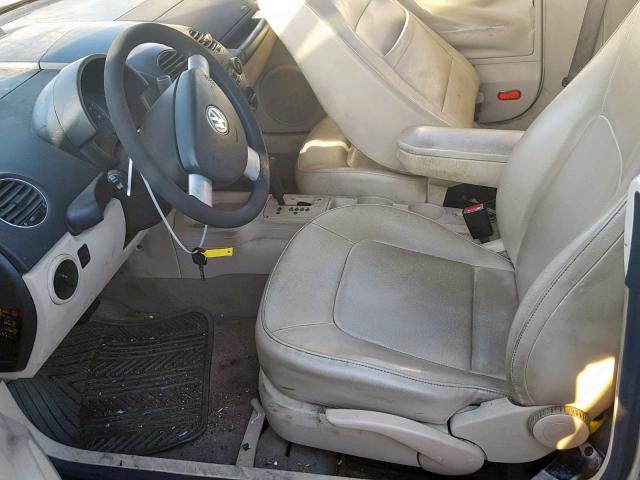 3VWRF31YX7M419182 - 2007 VOLKSWAGEN NEW BEETLE 米色 照片 9