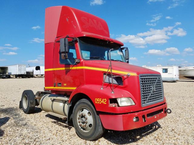 4V4M19GH65N379728 - 2005 VOLVO VN VNM RED photo 1