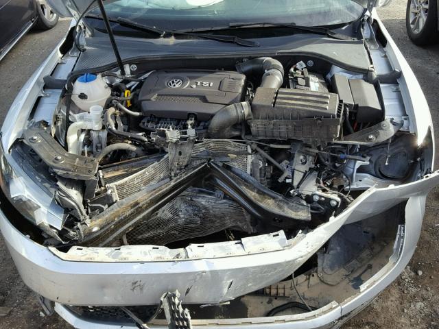 1VWAS7A32EC106887 - 2014 VOLKSWAGEN PASSAT S SILVER photo 7