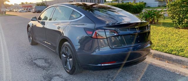 5YJ3E1EA7JF123982 - 2018 TESLA MODEL 3 BLUE photo 3