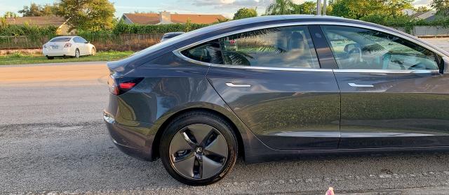 5YJ3E1EA7JF123982 - 2018 TESLA MODEL 3 BLUE photo 6