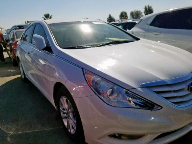 5NPEB4AC4DH710012 - 2013 HYUNDAI SONATA GLS WHITE photo 1