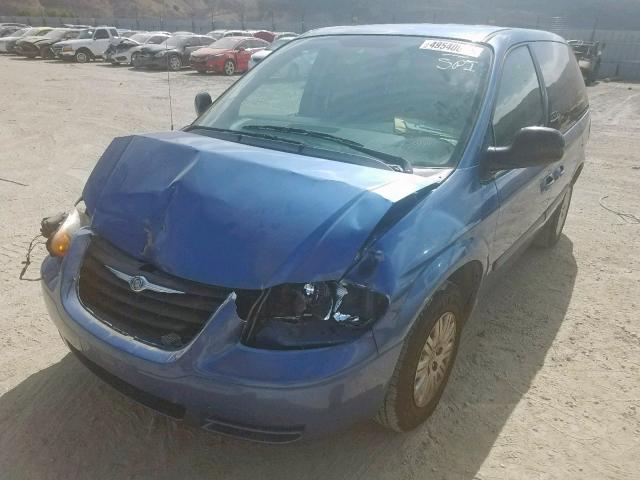 1A4GJ45R07B156106 - 2007 CHRYSLER TOWN & COU BLUE photo 2