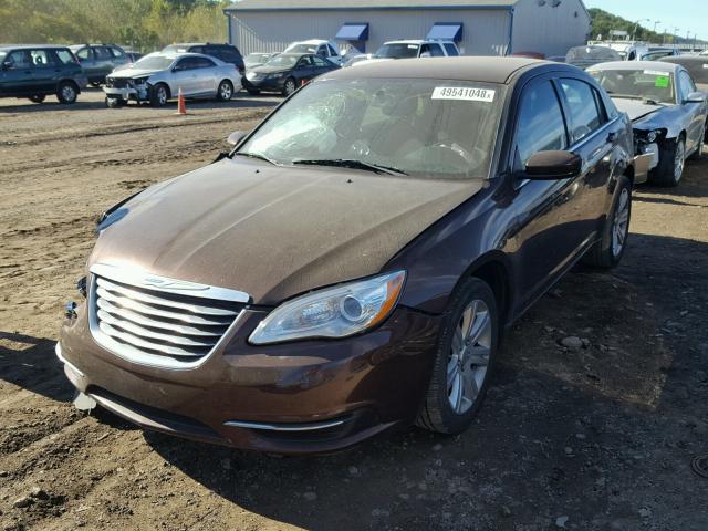 1C3CCBBB8DN553491 - 2013 CHRYSLER 200 TOURIN BROWN photo 2