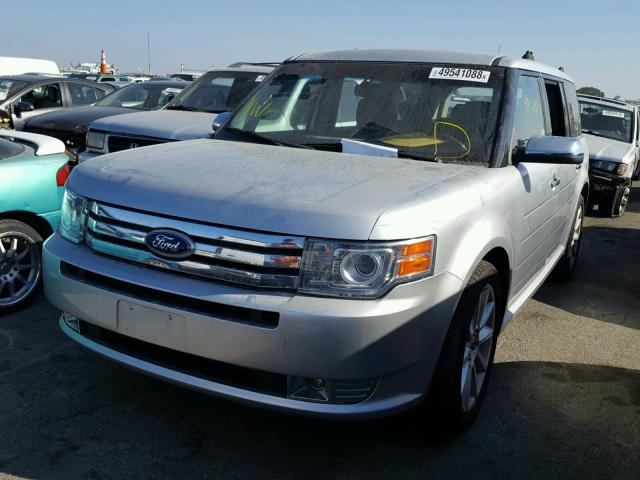 2FMGK5DCXBBD35144 - 2011 FORD FLEX LIMIT SILVER photo 2