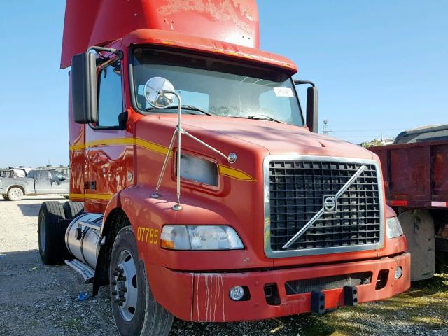 4V4M19GH37N464559 - 2007 VOLVO VN VNM RED photo 1