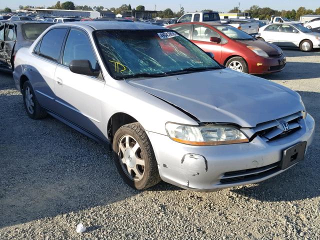 1HGCF86622A114120 - 2002 HONDA ACCORD VAL SILVER photo 1