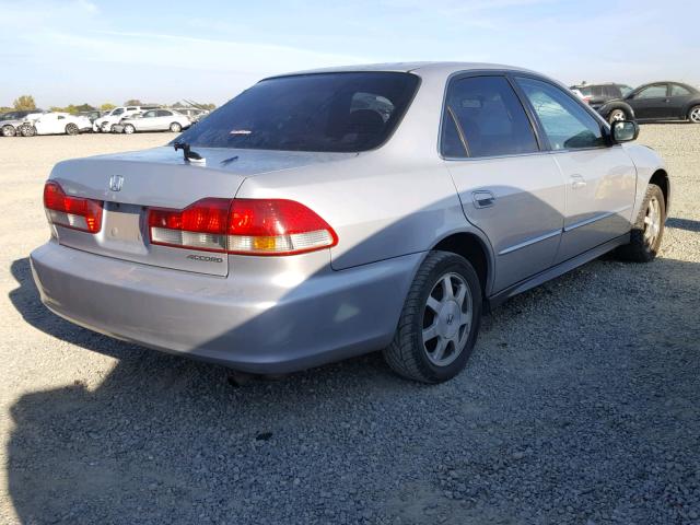 1HGCF86622A114120 - 2002 HONDA ACCORD VAL SILVER photo 4