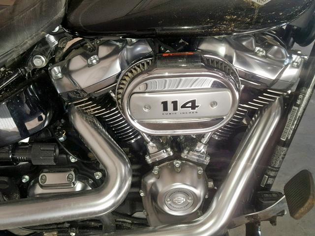 1HD1YGK11JC017870 - 2018 HARLEY-DAVIDSON FLFBS FAT BLACK photo 7