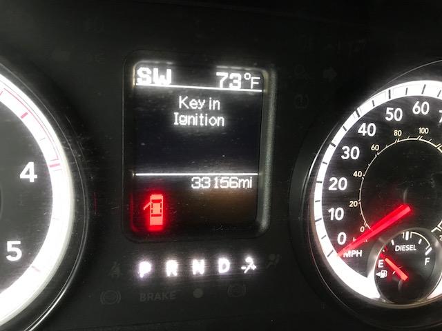 3C6UR5CL8HG639087 - 2017 RAM 2500 ST WHITE photo 8