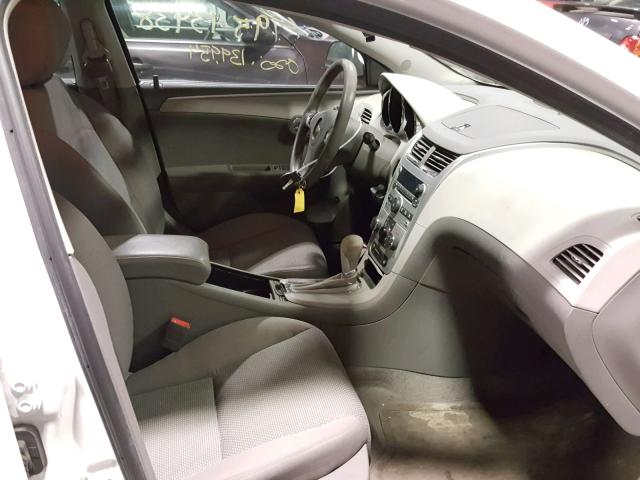 1G1ZC5E15BF334370 - 2011 CHEVROLET MALIBU 1LT თეთრი ფოტო 5