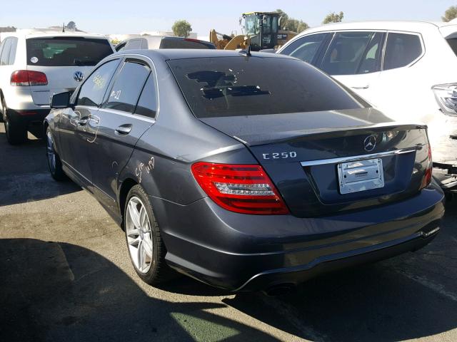 WDDGF4HB2EG163103 - 2014 MERCEDES-BENZ C 250 GRAY photo 3