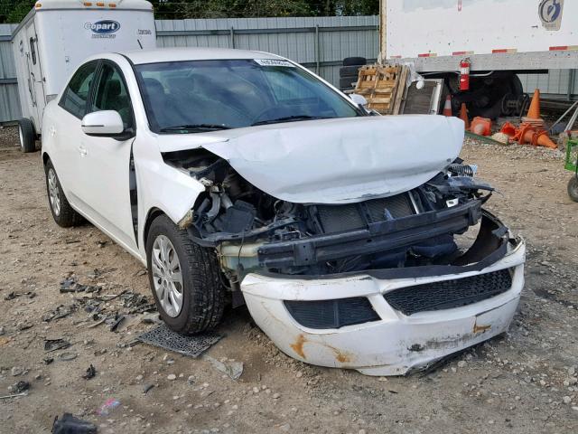 KNAFU4A23B5380329 - 2011 KIA FORTE EX WHITE photo 1