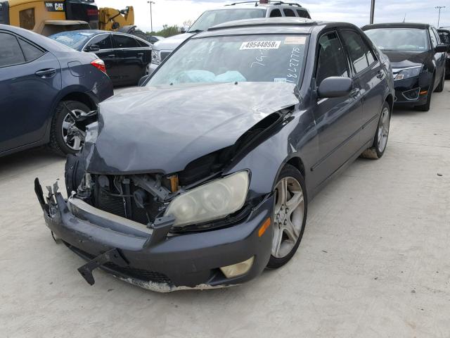 JTHBD192820047558 - 2002 LEXUS IS 300 GRAY photo 2