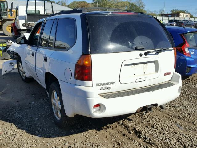 1GKDT13S152200560 - 2005 GMC ENVOY WHITE photo 3