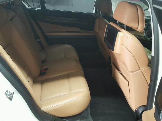 WBAKC8C52BC431928 - 2011 BMW ALPINA B7 WHITE photo 6