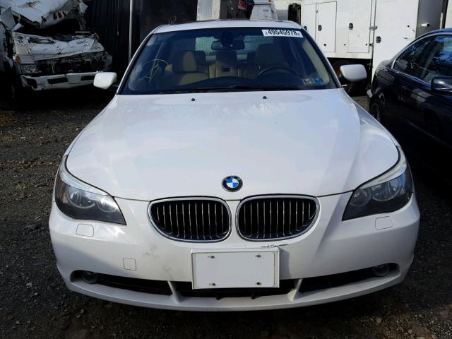 WBANF335X7CW69606 - 2007 BMW 525 XI WHITE photo 9