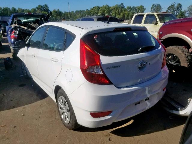 KMHCT5AE8HU307573 - 2017 HYUNDAI ACCENT SE WHITE photo 3