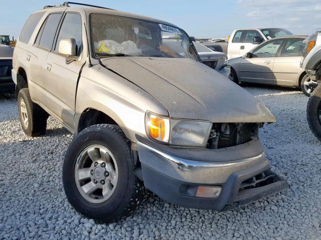 JT3GN86R120257955 - 2002 TOYOTA 4RUNNER SR GOLD photo 1