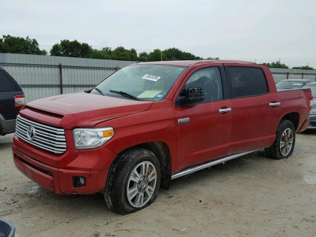 5TFGY5F12FX191067 - 2015 TOYOTA TUNDRA CRE RED photo 2