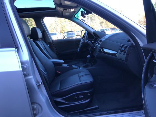 WBXPC9C40AWJ34758 - 2010 BMW X3 XDRIVE3 SILVER photo 5