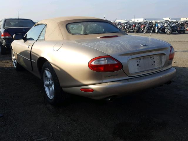 SAJGX2242WC024847 - 1998 JAGUAR XK8 GOLD photo 3