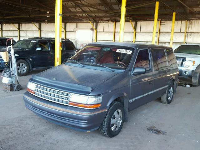 2P4GH2536PR278094 - 1993 PLYMOUTH VOYAGER GRAY photo 2